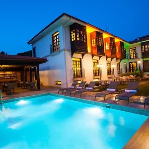 livia-garden-hotel.aegeanhotels.net/